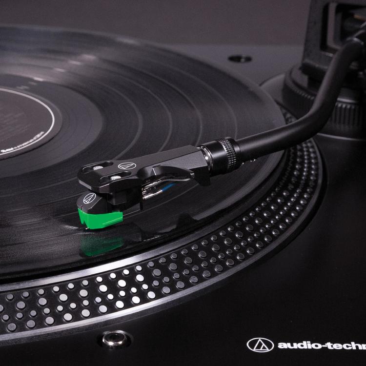 Audio-Technica AT-LP120XBT-USB-BK | Table tournante - Bluetooth aptX - USB - Noir-SONXPLUS La Sarre