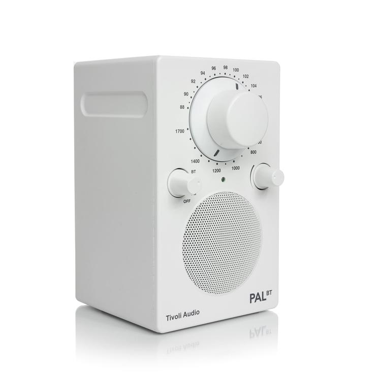 Tivoli PAL BT | Radio Am/Fm portatif - Jusqu'à 12 heures d'autonomie - Bluetooth - Blanc-SONXPLUS La Sarre