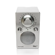 Tivoli PAL BT | Radio Am/Fm portatif - Jusqu'à 12 heures d'autonomie - Bluetooth - Chrome-SONXPLUS La Sarre